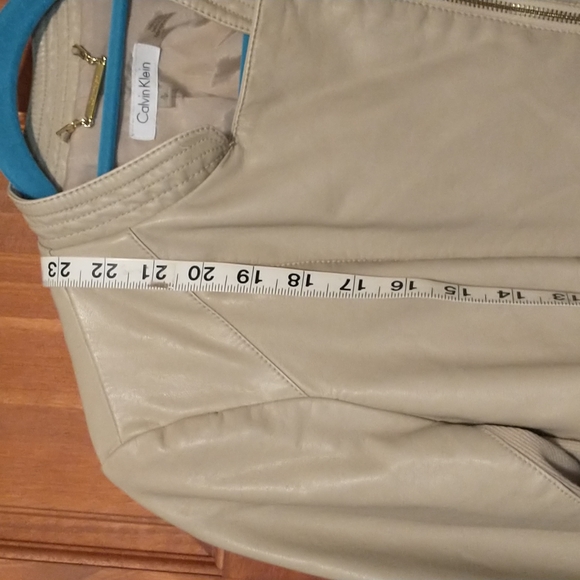 Calvin Klein women's size SP faux leather/cotton jacket with front/sleeve zipper - Picture 4 of 12